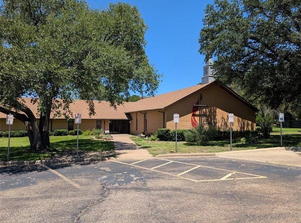 3311 Park Lake Drive, Waco, TX 76708
