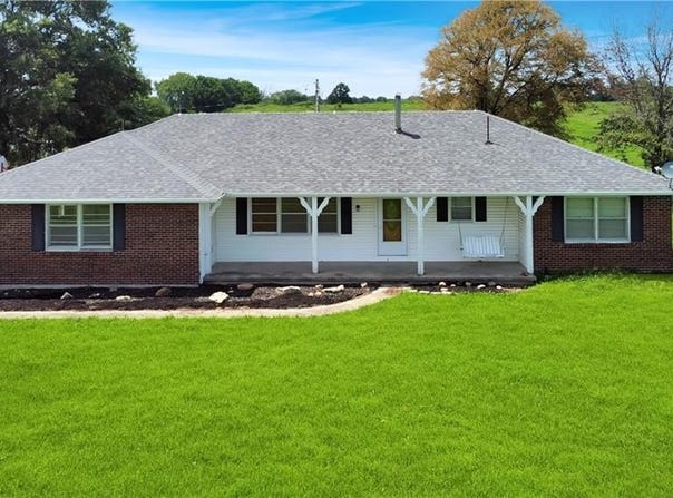 20479 D Highway, Norborne, MO 64668