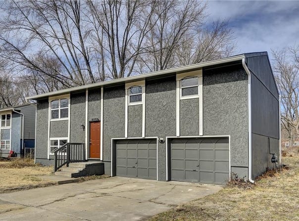 18610 E Truman Road, Independence, MO 64056