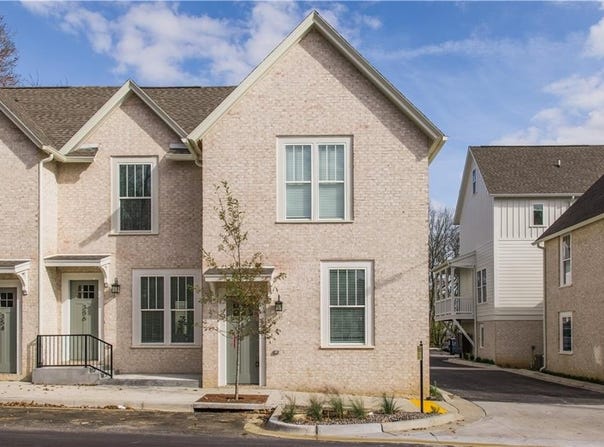 358  S Hill  AVE, Fayetteville, AR 72701