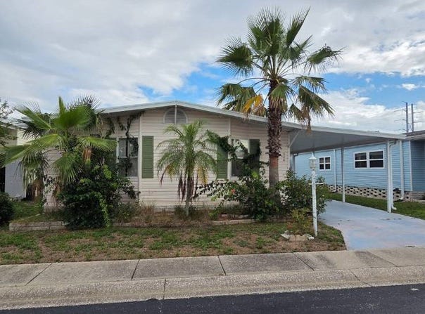 520 Barbara Way, Tarpon Springs, FL 34689