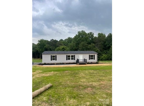 514 Eagle Mills Road unit: 3, Hamptonville, NC 27020