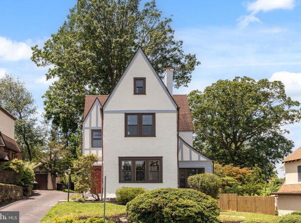 2418 ROSEWOOD LANE, HAVERTOWN, PA 19083