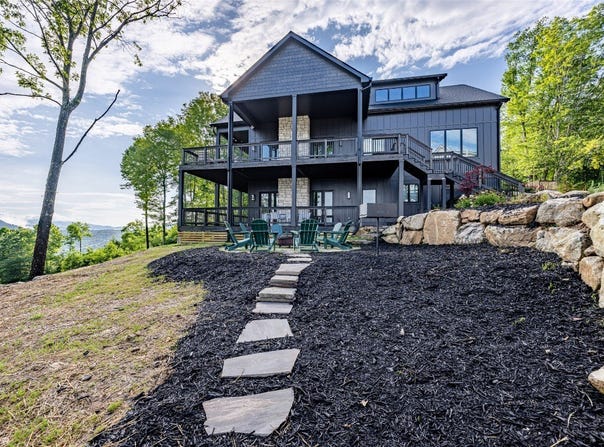 50 Milkweed Trail, Glenville, NC 28736