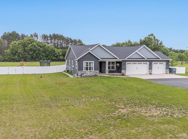 N3366 FLYNN Drive, MONTELLO, WI 53949