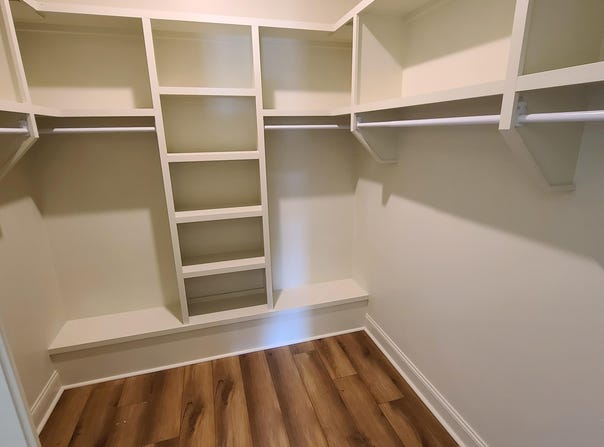 11 Golden Oak, Hattiesburg, MS 39402