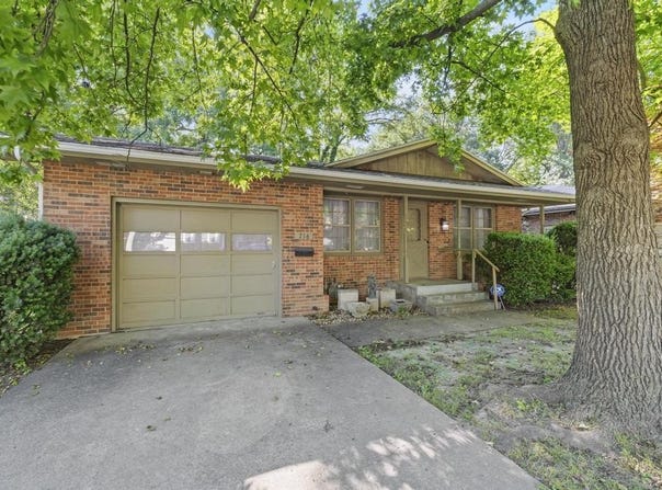 716 S Rogers Avenue, Springfield, MO 65804