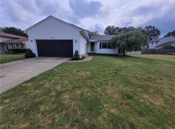 172 Xavier Street, Elyria, OH 44035