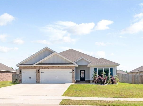 11513 Oak Alley Drive S, Grand Bay, AL 36541
