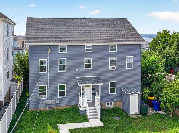 169 Grant St, Fall River, MA 02721