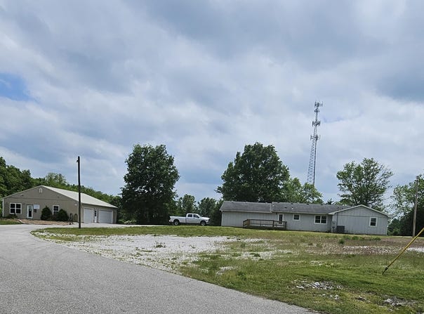 5194 W Sunshine, Springfield, MO 65802