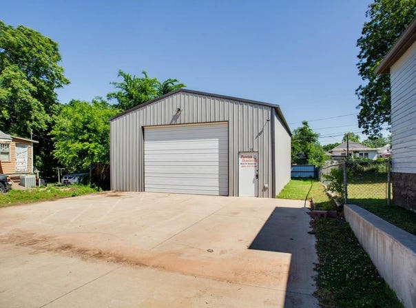620 E Broadway, Enid, OK 73701