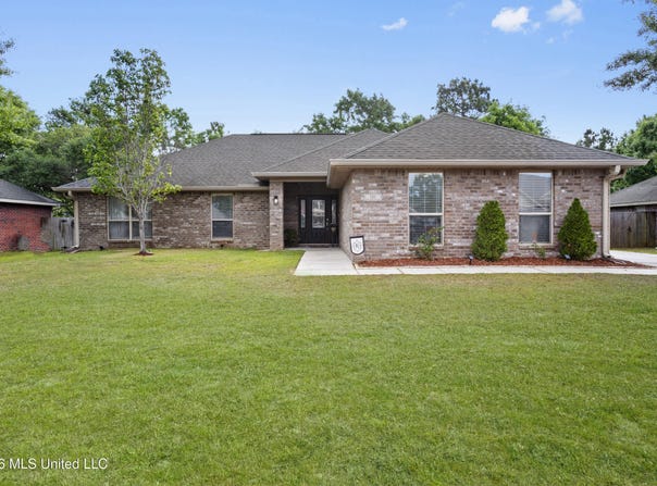 116 Lavender Drive, Ocean Springs, MS 39564