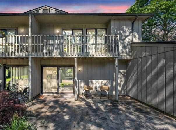 7351 Creekwood Drive, North Royalton, OH 44133