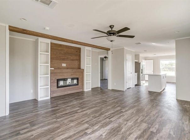 4417 County Road 423, Grandview, TX 76050