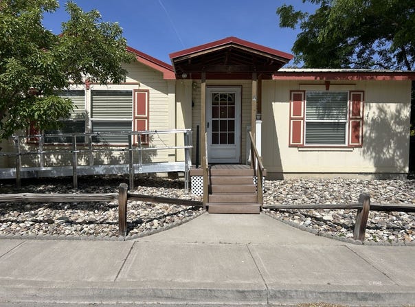 331 4th Street, Carlin, NV 89822