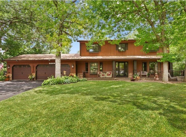 1110 Tiffany Court, Eagan, MN 55123