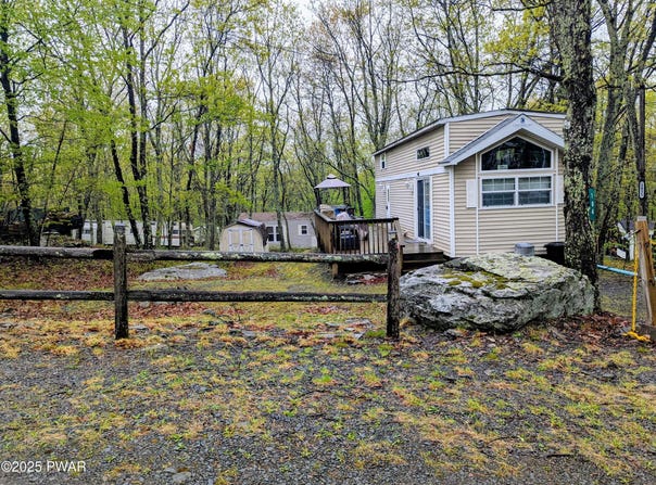 104 Badger Lane, Shohola, PA 18458