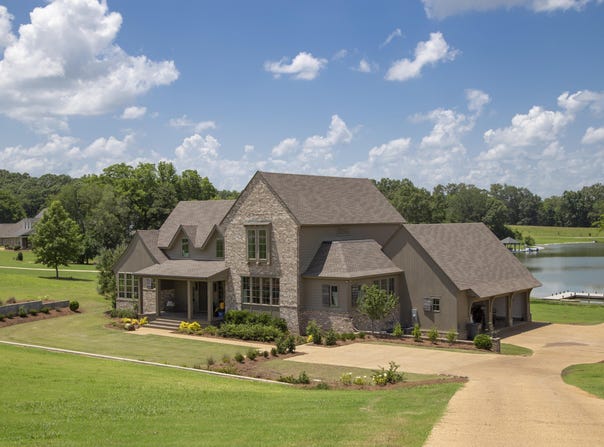 314 West Briar Lake Dr., Starkville, MS 39759