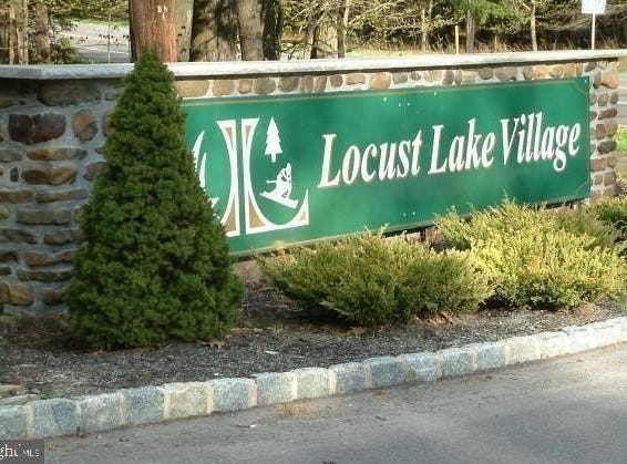 206 MAPLE DRIVE, POCONO LAKE, PA 18347