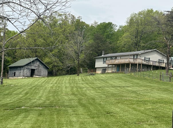 91 Barnett Road, Brodhead, KY 40409
