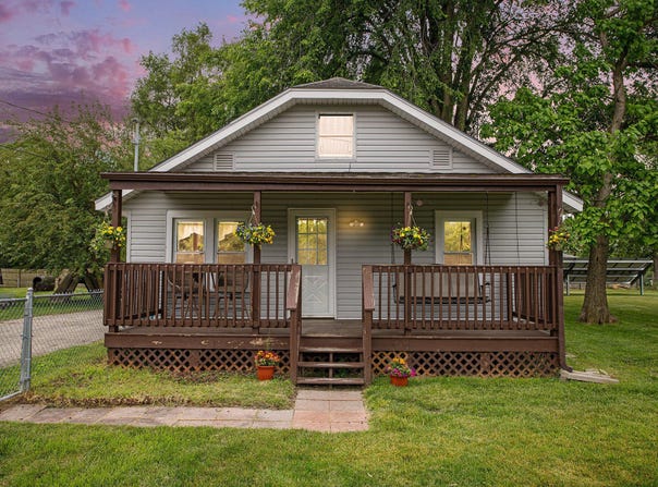 8464 E Michigan Avenue, Galesburg, MI 49053