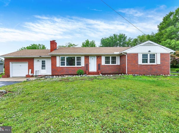 1546 FORREST Avenue, DOVER, DE 19904