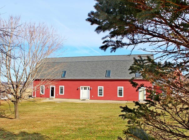 1465 West Street, Cornwall, VT 05753