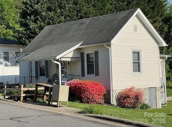 70 3rd Street unit: 87, Marion, NC 28752
