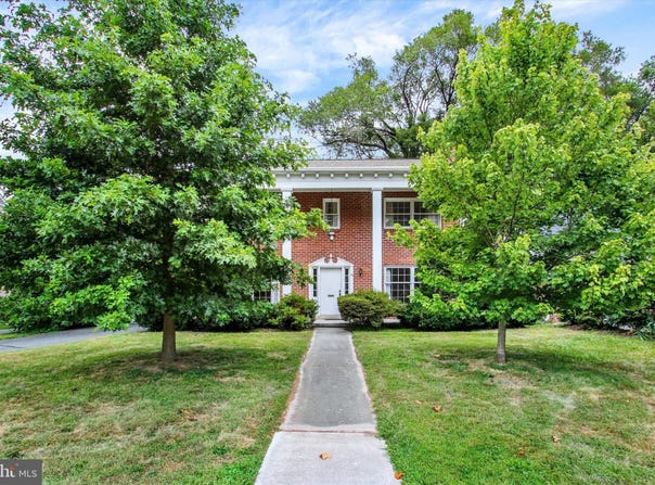 78 E BROADWAY, GETTYSBURG, PA 17325