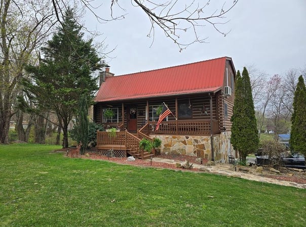 189 Sherman Drive, CROSSVILLE, TN 38555