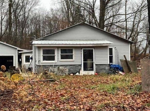 66 Scotts Bridge Road, Oswegatchie, NY 13670