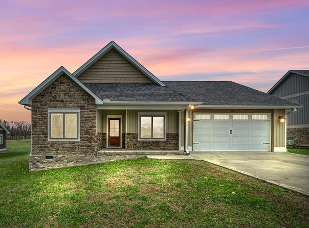 5711 Presley Lane, COOKEVILLE, TN 38506