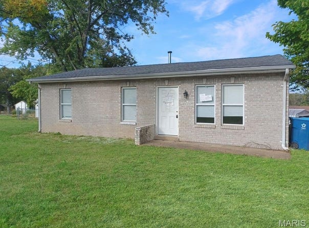 4625 Cedar Drive, Hillsboro, MO 63050