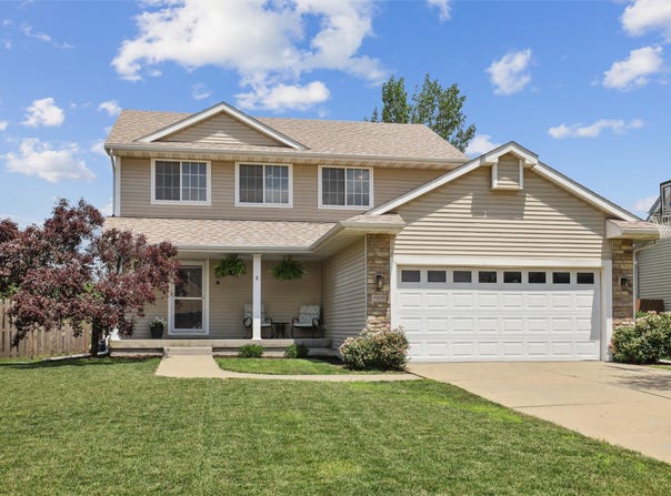 15605 Aurora Avenue, Urbandale, IA 50323