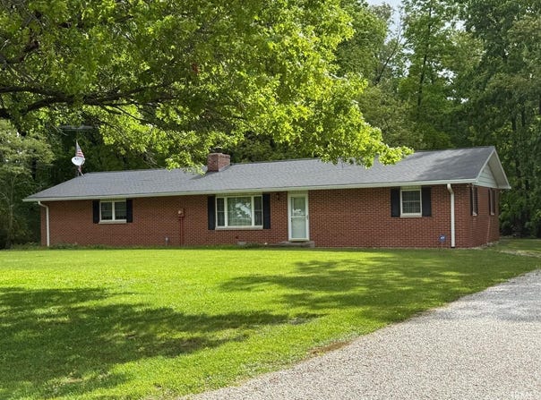 9385 S STATE RD 159, Lewis, IN 47858