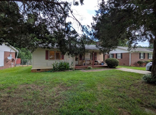 121 Lincoln Drive, Spartanburg, SC 29306