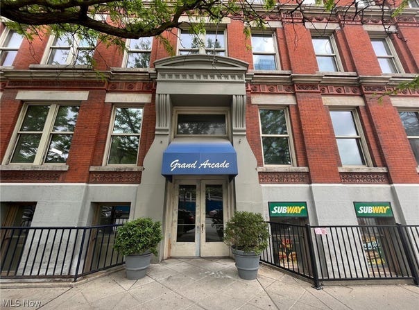 408 W Saint Clair Avenue unit: 318, Cleveland, OH 44113