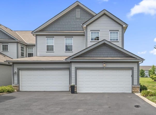 749 Redwood Lane, Lewis Center, OH 43035