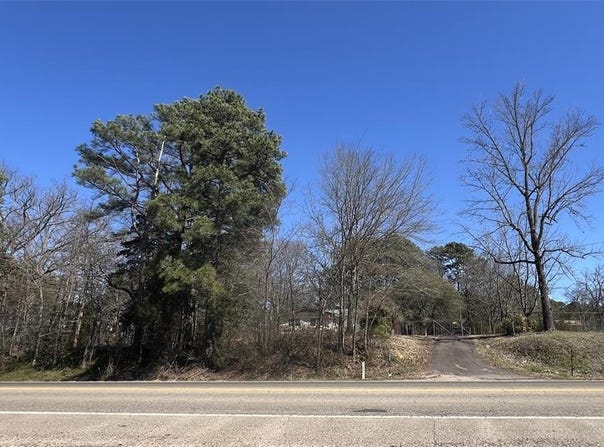 1822 N US Highway 259, Broken Bow, OK 74728