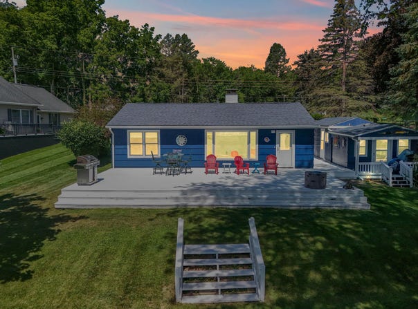 181 Dons Drive, Quincy, MI 49082