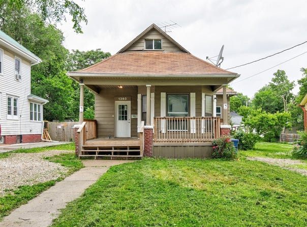 1360 E 9th Street, Des Moines, IA 50316