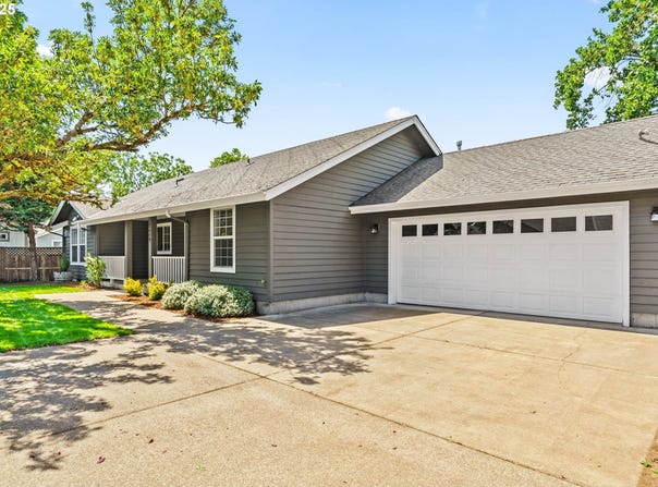 2449 KALMIA ST, Eugene, OR 97404