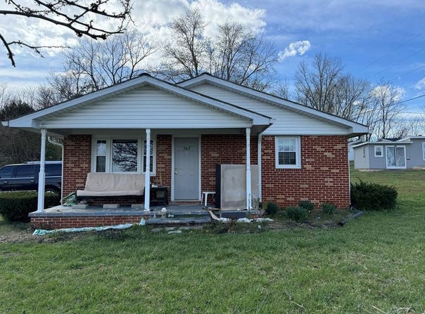 307 Marlin Rd., RICKMAN, TN 38580
