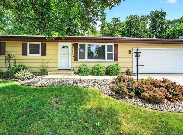 290 Ash Street, Oregon, WI 53575