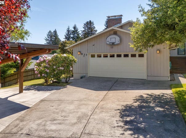 937 JANICE Ct, Clatskanie, OR 97016