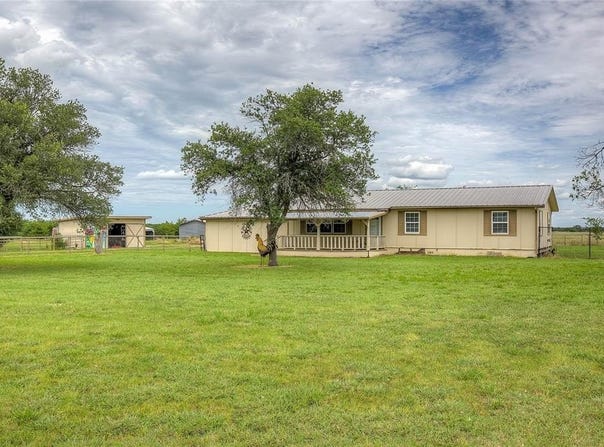 2721 Fm 2649, Lone Oak, TX 75453
