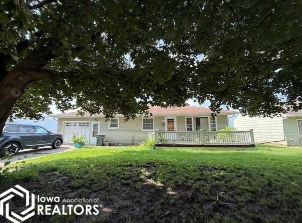 215 Linden Court, Brooklyn, IA 52211