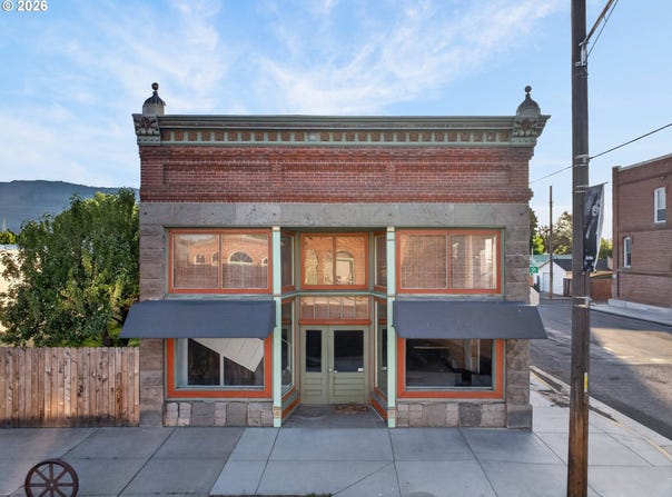 306 S MAIN St, Union, OR 97883
