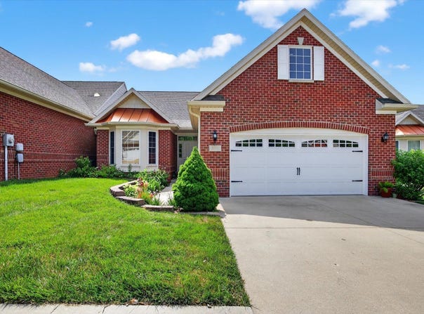 857 W Baywood Drive, Bloomington, IN 47403
